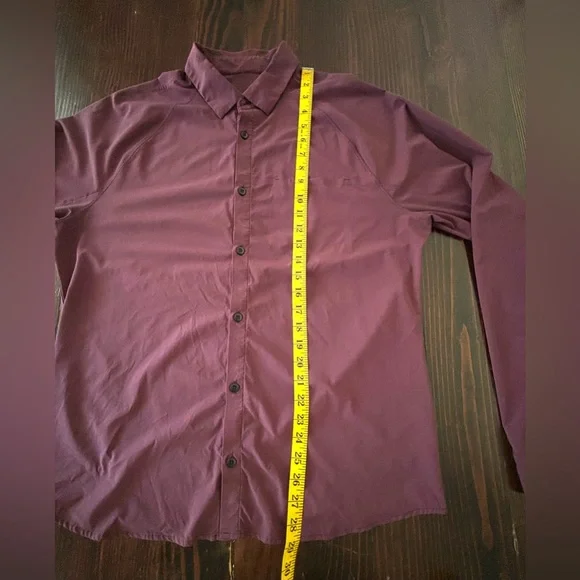 Lululemon | Voyage Long Sleeve Buttondown | Wee Stripe Black Cherry Prep Red | L - Picture 10 of 10